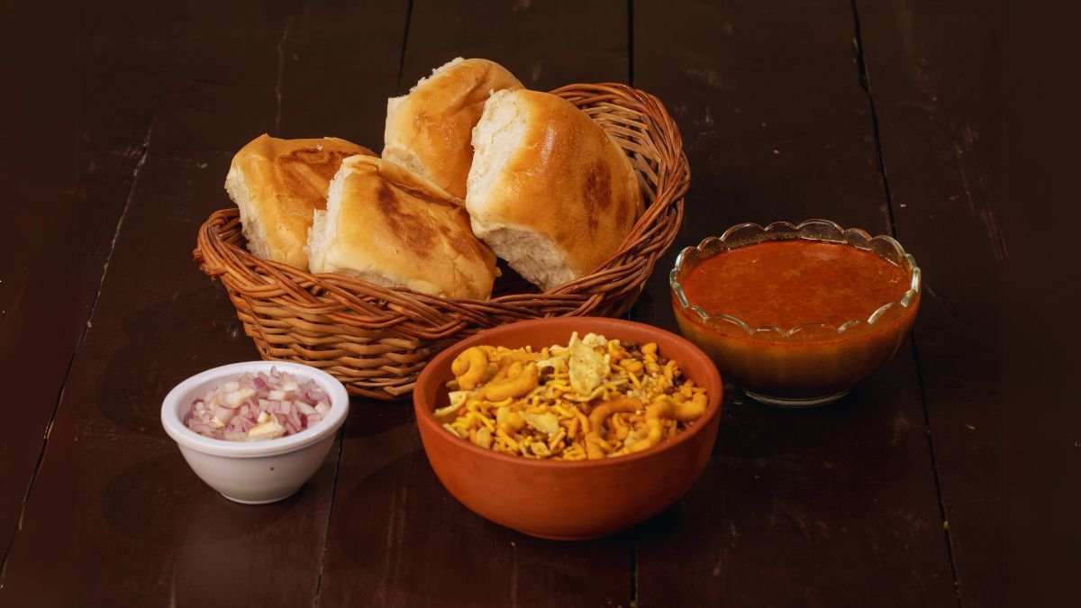 Misal Pav